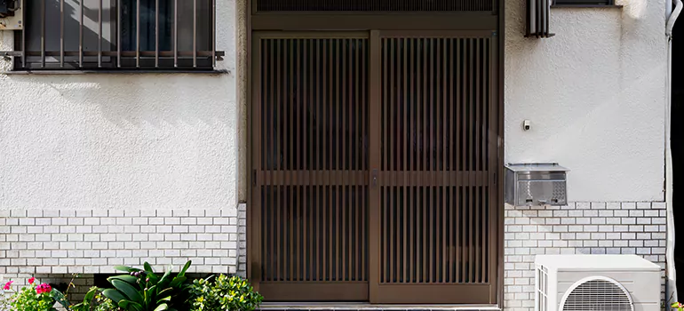 Bifold Louvre Doors in Midway, FL