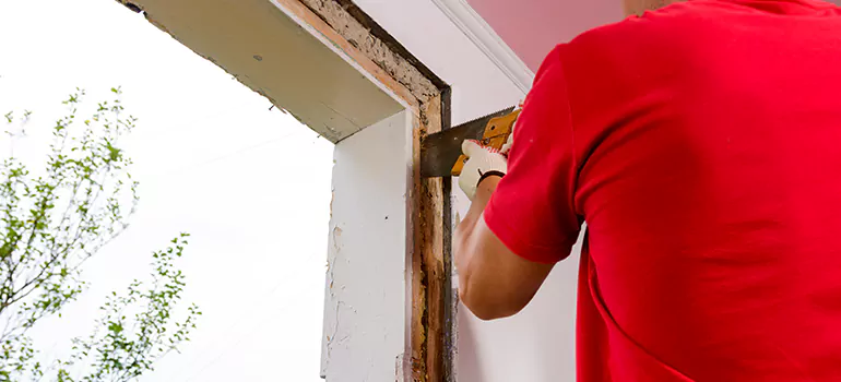 Residential Accordion Door Repair in Midway, FL