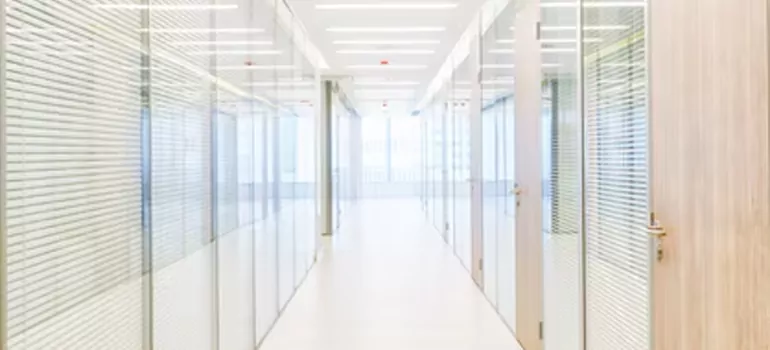Frosted Glass Windows Replacement in Midway, FL